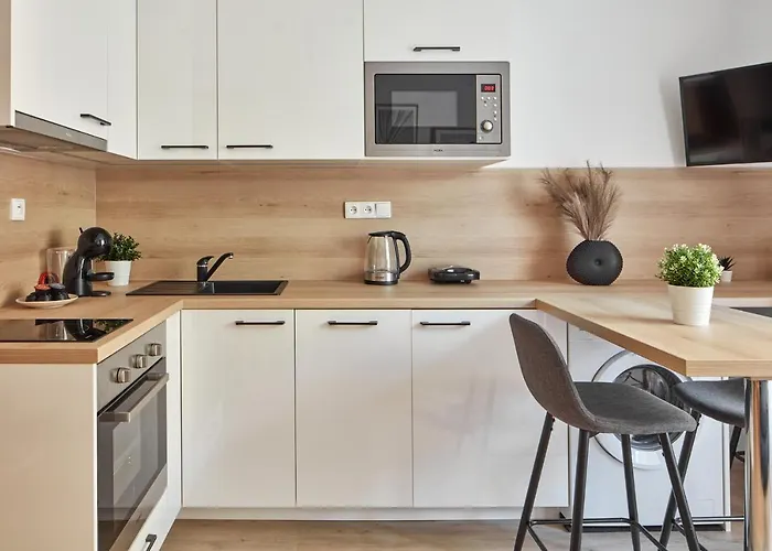 Days - Modern W Easy Access