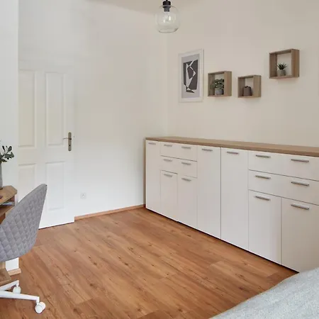 Apartament Days - Modern W Easy Access Praga