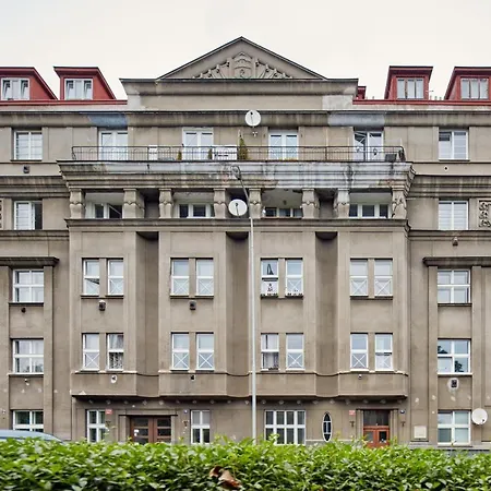 Days - Modern W Easy Access * Praga