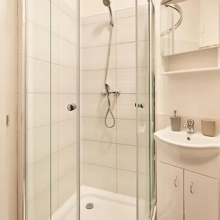 Apartment Days - Modern W Easy Access *